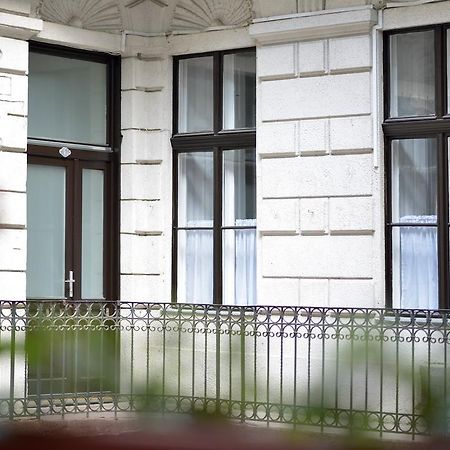 Paris Apartment Boedapest Kamer foto